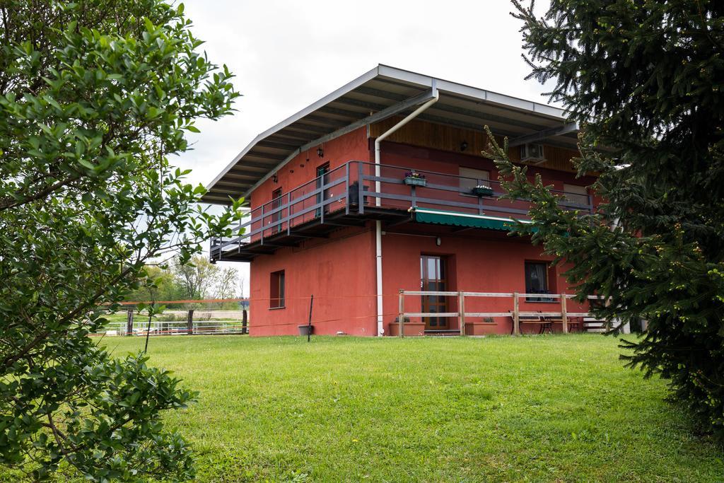 Agriturismo Jesson Rosamund カントゥ エクステリア 写真